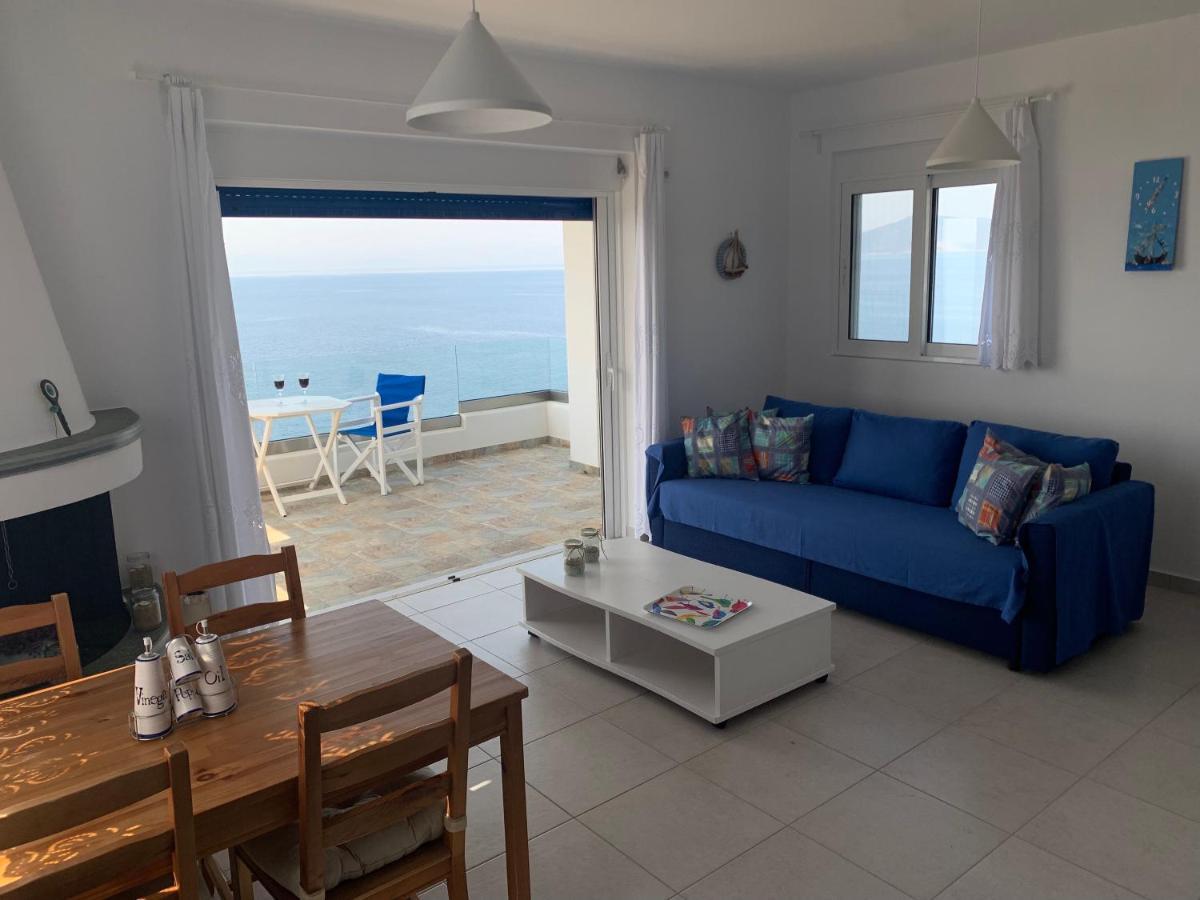 On The Rocks Appartement Karystos  Buitenkant foto